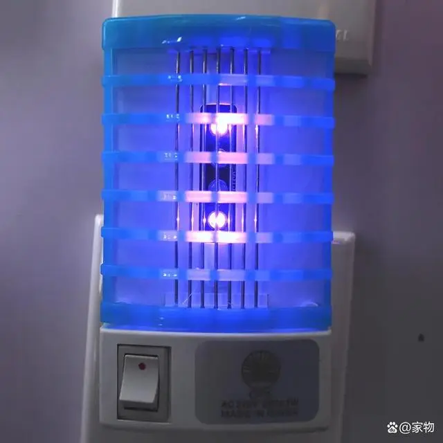 灭蚊子的灯管用吗_灯子灭蚊用有什么好处_灭蚊子灯有用吗